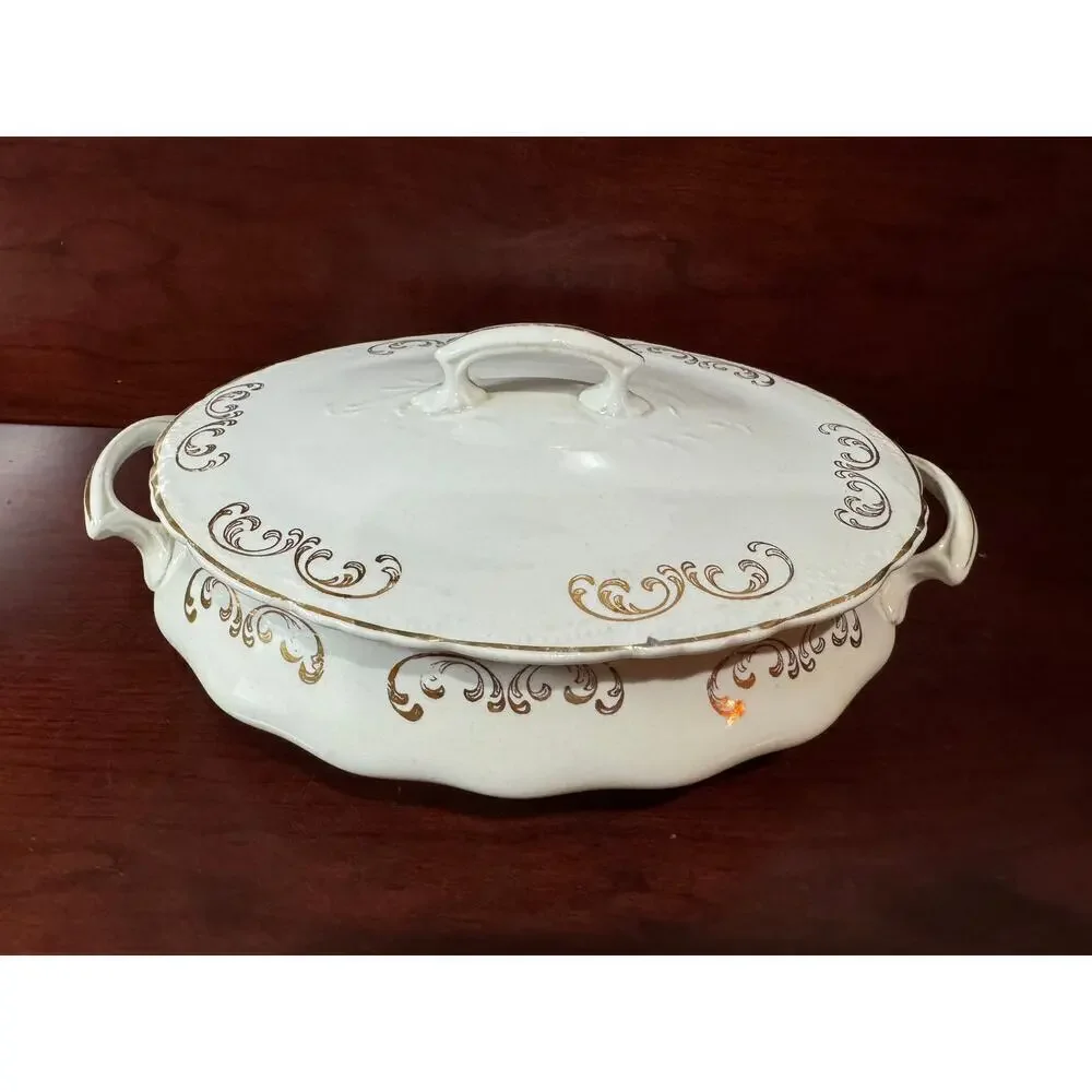 Vintage Semi-Vitreous Porcelain Oval Serving Dish Tureen With Lid & Handles